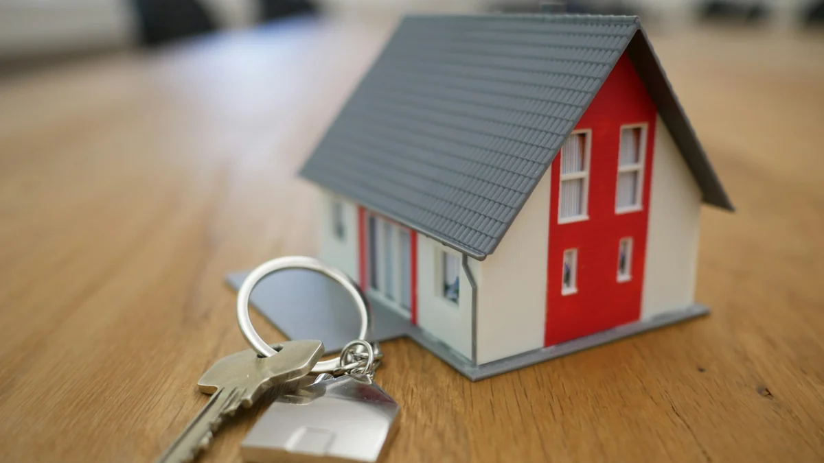 Modern Real Estate Property Investment Architecture and Housing Trends