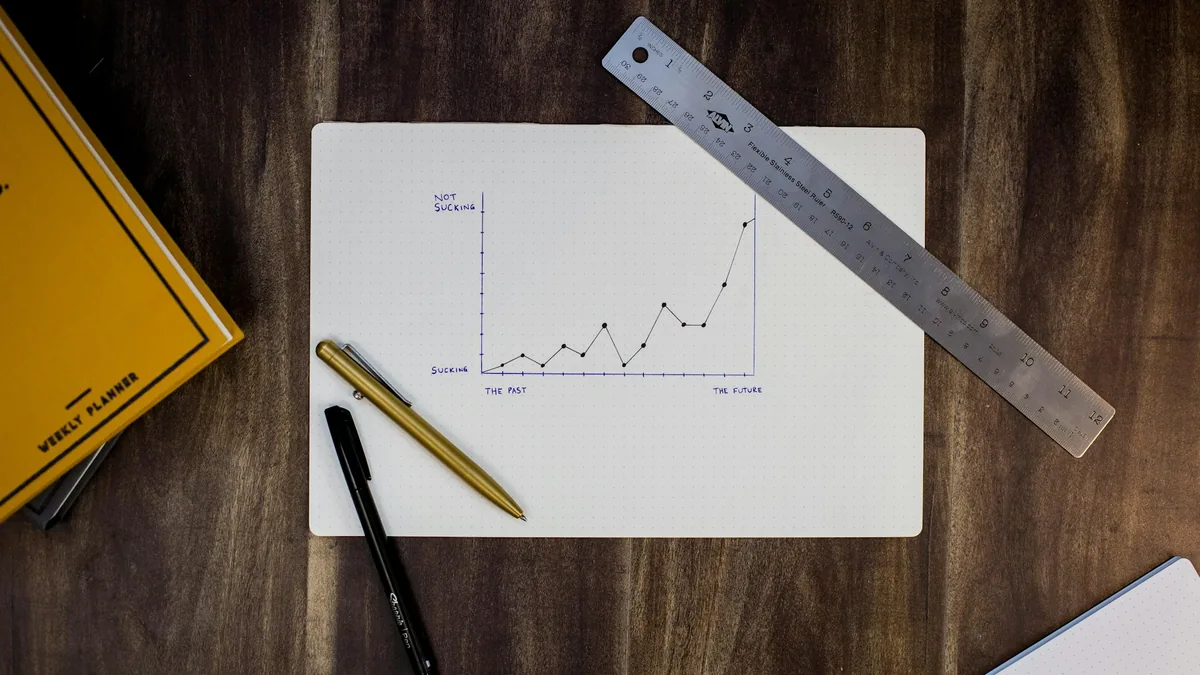 Search Engine Optimization Analytics Dashboard with Keyword Metrics and Traffic Growth Data